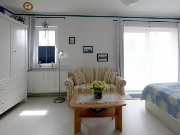 Studio 5 Im Eg Haus Stranddistel, Wunderschones Studio Fur 2 Personen In ツィングシュト エクステリア 写真