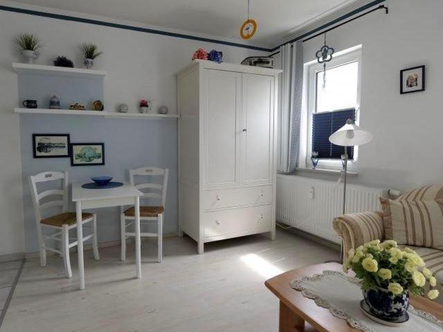 Studio 5 Im Eg Haus Stranddistel, Wunderschones Studio Fur 2 Personen In ツィングシュト エクステリア 写真